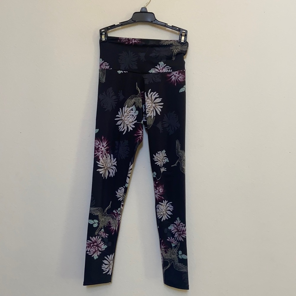 LEGGINGS SIZE XS